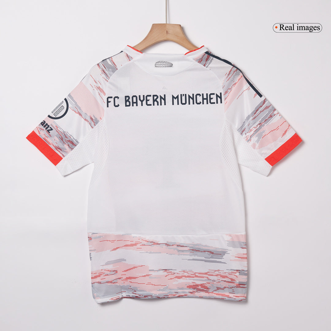 MÜLLER #25 Munich Extérieur Maillot 2025/26 Blanc Joueur