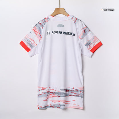 Femme Munich Extérieur Maillot 2025/26 Blanc