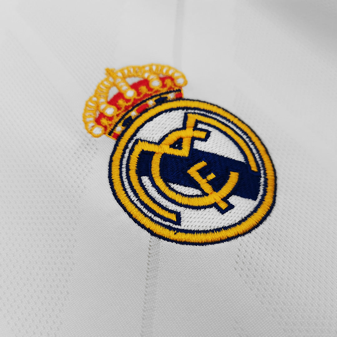 Retro RONALDO #7 Real Madrid Thuisshirt Lange Mouwen 2017/18