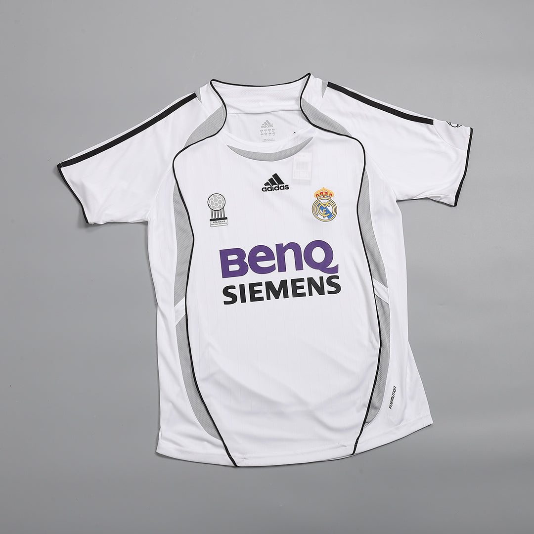 SERGIO RAMOS #4 Retro Real Madrid Thuisshirt 2006/07