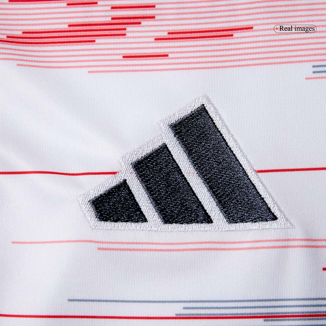 Femme Munich Extérieur Maillot 2025/26 Blanc