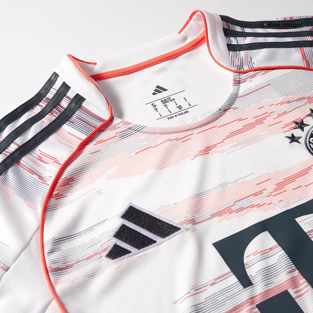 MÜLLER #25 Munich Extérieur Maillot 2025/26 Blanc