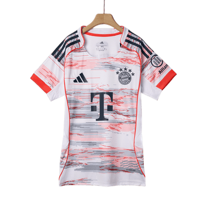 Femme Munich Extérieur Maillot 2025/26 Blanc